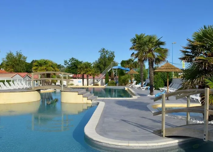 Confortable Avec Terrasse A - Api-1-52-1184 Camping Saint-Jean-de-Monts