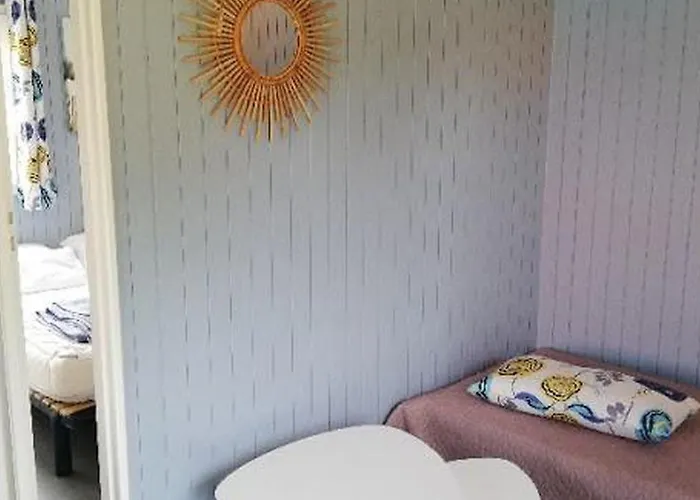 Camping Confortable Avec Terrasse à - Api-1-52-1184