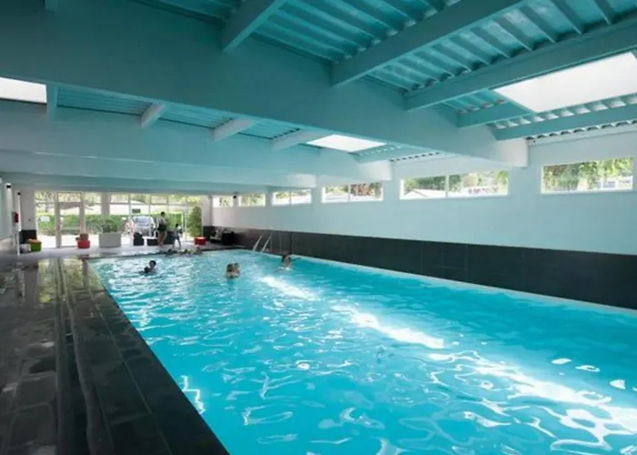 Confortable Avec Terrasse à - Api-1-52-1184 Saint-Jean-de-Monts