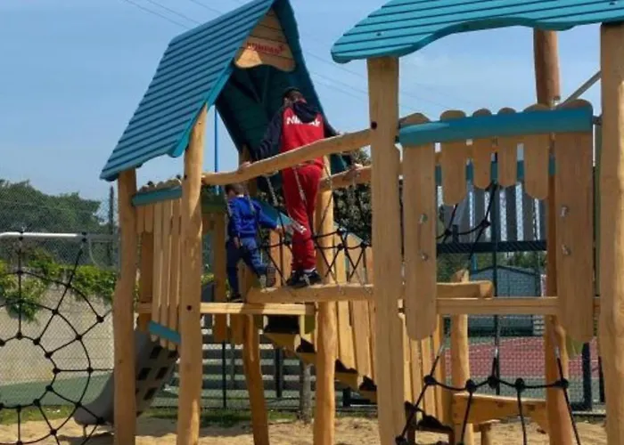 Confortable Avec Terrasse à - Api-1-52-1184 Saint-Jean-de-Monts